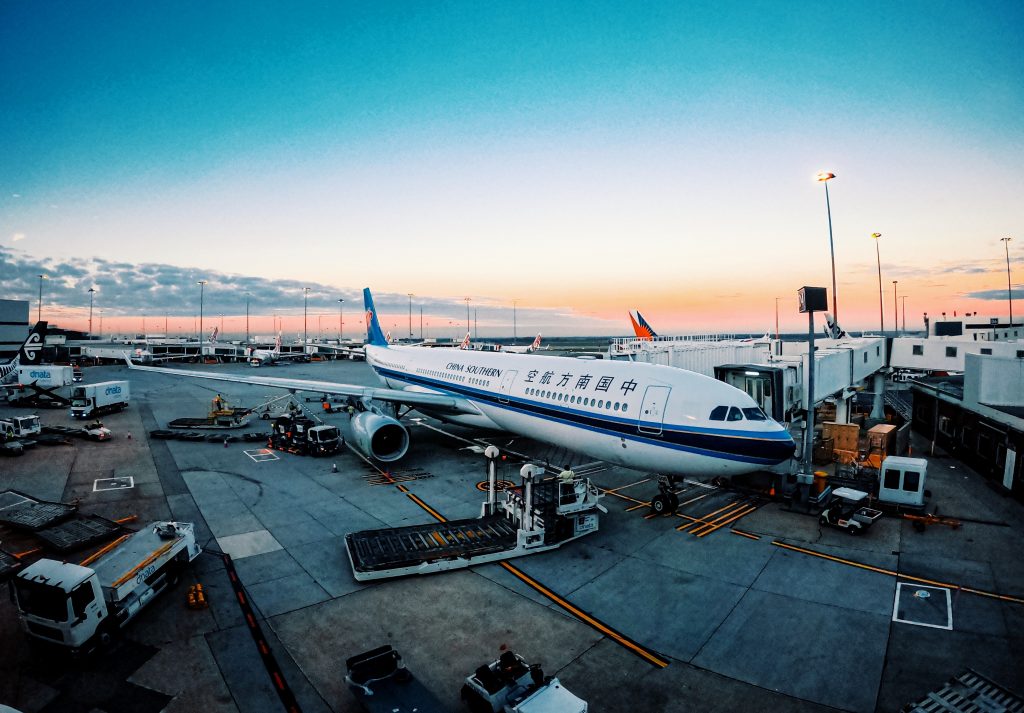 A China Southern aircraft being serviced before the flight by an FBO.